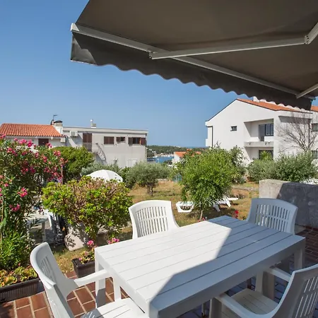 Sandy Bay With Pool Pjescana Uvala