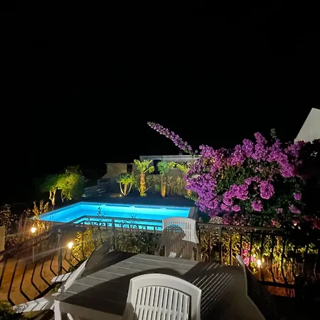 شقة Sandy Bay With Pool بيشكانا أوفالا