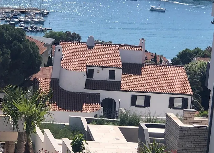 Apartmán Sandy Bay With Pool *