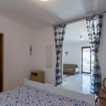 Sandy Bay With Pool Apartment