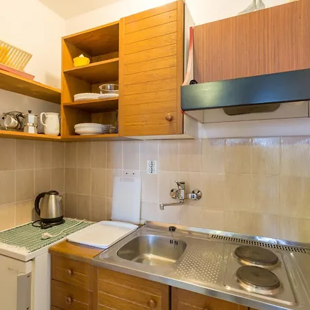 Apartment Sandy Bay With Pool Pjescana Uvala
