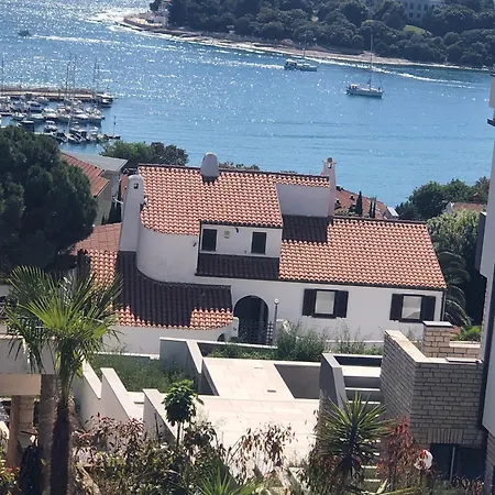 Apartment Sandy Bay With Pool *