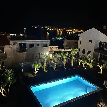 Sandy Bay With Pool * Pjescana Uvala