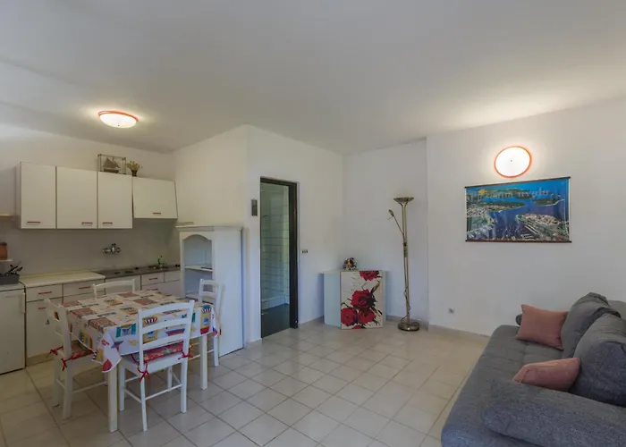 Apartman Sandy Bay With Pool Pjescana Uvala