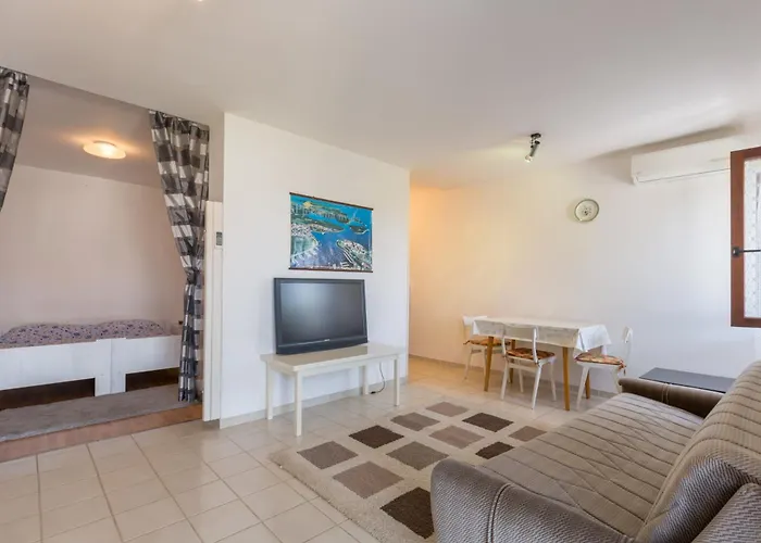 Sandy Bay With Pool Pjescana Uvala