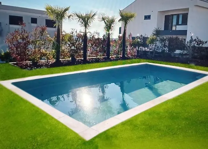 Apartman Sandy Bay With Pool