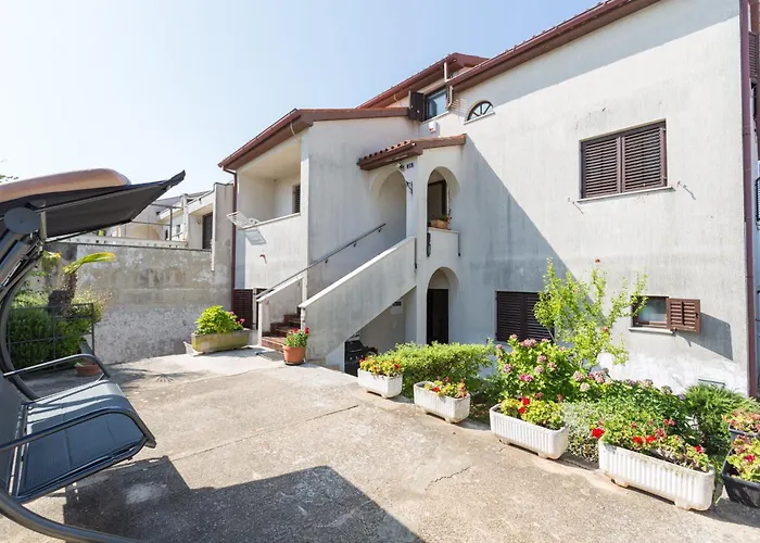 Apartman Sandy Bay With Pool Pjescana Uvala